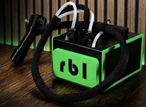 RuhrBot Labs 2K-Buddy porta la miscelazione automatica delle resine bicomponenti